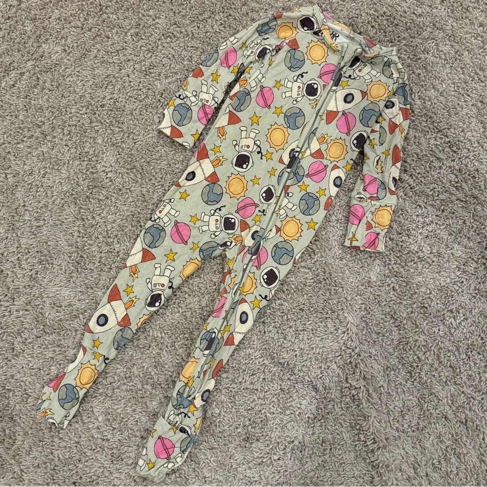 Bums & Roses Zippy in Space Print - 12-18M